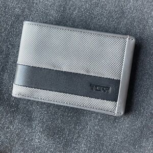 Tumi Alpha Slim Single Fold Billfold Gunmetal Gray